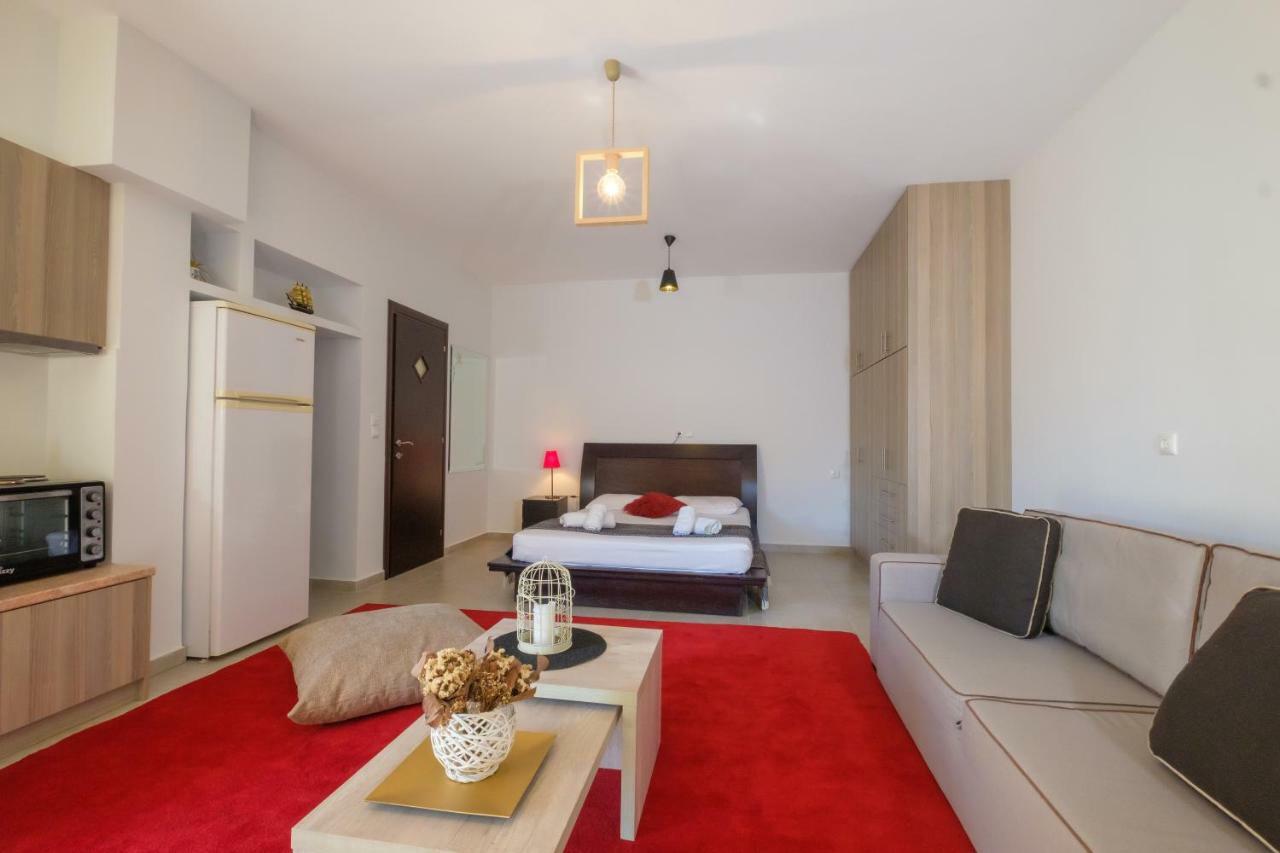 Almyros Aktis Private Garden Apartment Каламата Экстерьер фото