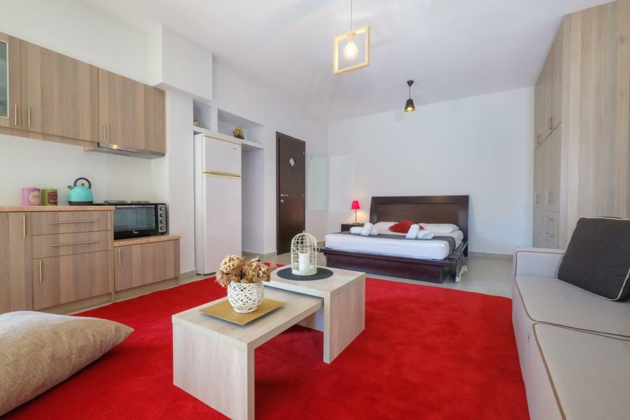 Almyros Aktis Private Garden Apartment Каламата Экстерьер фото